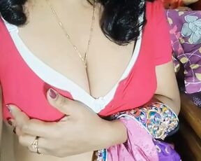 Bhabhi sexy Blouse big boobs masti