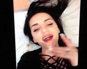 Irina(Escorta si webcam model)