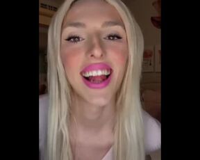 Pink trans blonde showing off her Cute little dick