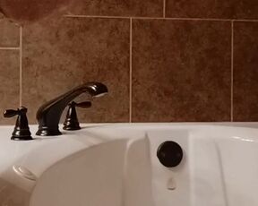 Masturbation Pissing 2nd Cumming