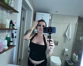 Lick My Pussy so That I Cum. Andre Love.